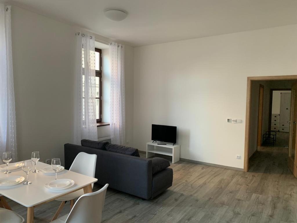 Klicperovo 3Kk Apartamento Hradec Králové Exterior foto